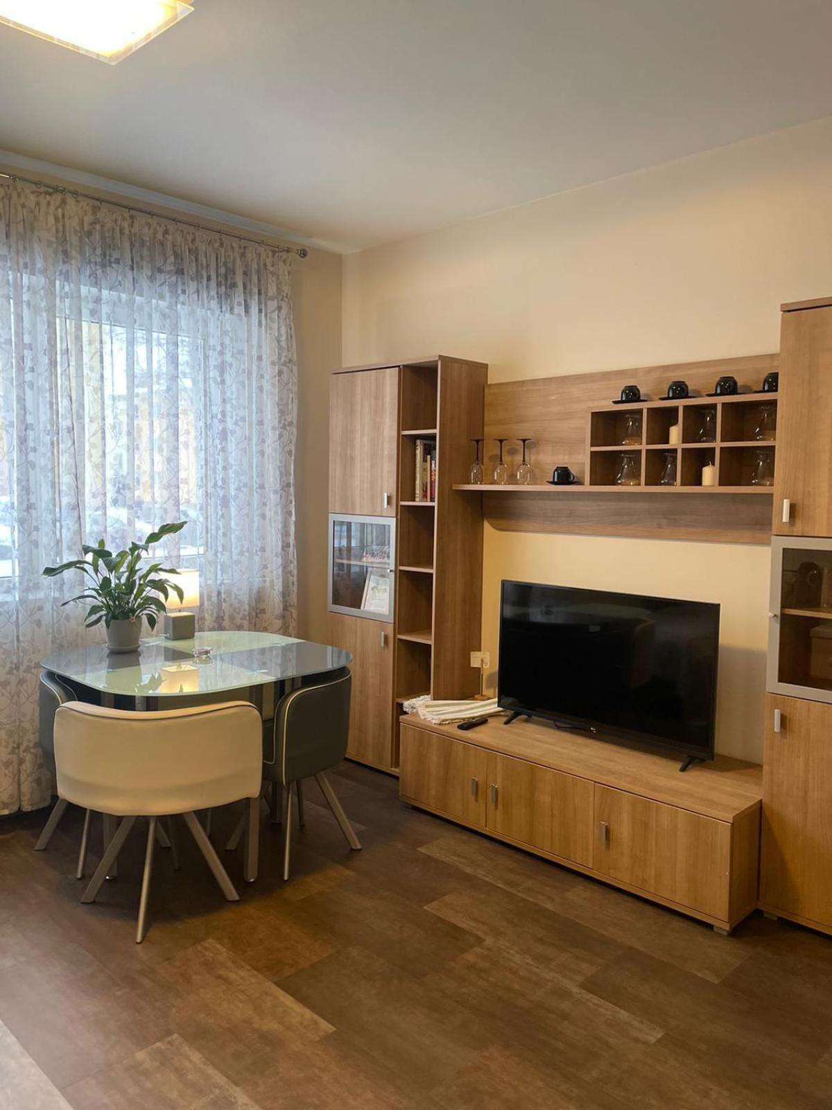 Studio Apartamenti Cēsis Exteriör bild